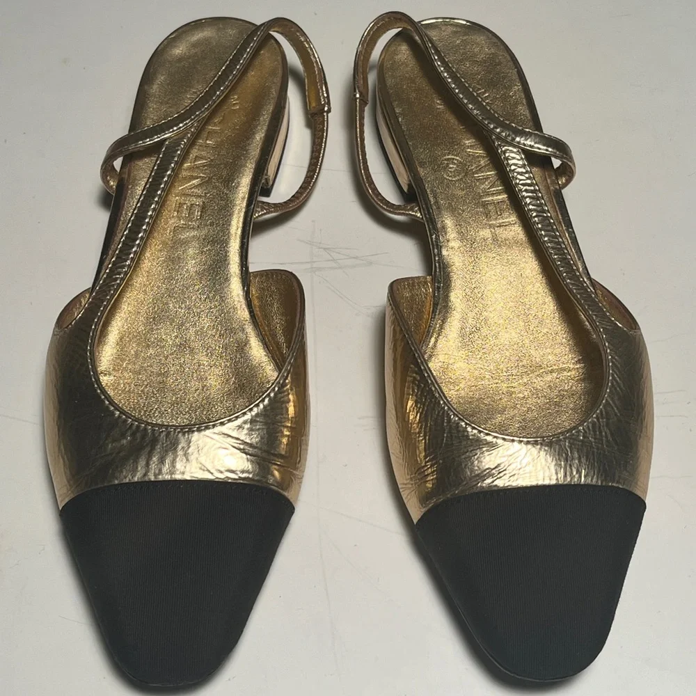 CHANEL Gold and Black Slingback Heels